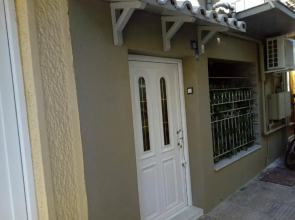 IRIS COZY HOUSE με ανεξάρτητη είσοδο