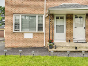 Rochester Retreat Near Parks, Entertainment & More