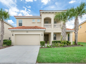 Impressive Waterfront Retreat Near Disney With Cinema Room - 5bd/4ba PH - Rav5341