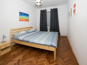 Downtown 3 Bedroom Apartment