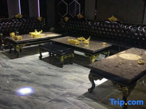 Sansheng Holiday Hotel
