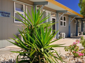 Getaway Villas Unit 38-4