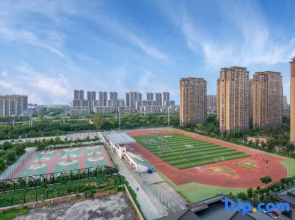 Zhongquan Junlin International Hotel (Fuyang Linquan County Government Branch)
