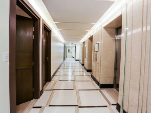 Oyo 260 the Venice Luxury Residences