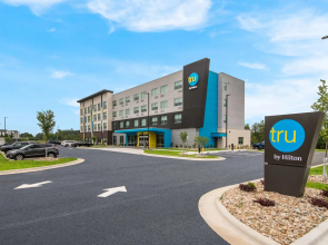 Tru By Hilton Wilson