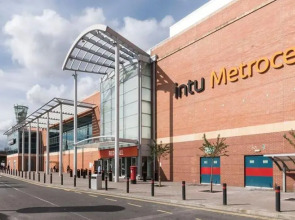 Gateshead's Amethyst 3 Bedroom Apt, Sleeps 6 Guests