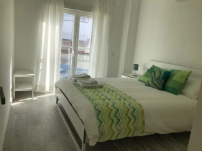 Charming 3 Bedroom Apartment Close to Historic Center-Lagos