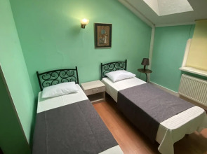 Red Street (Ред стрит)