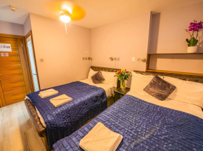 New Dawn Hotel