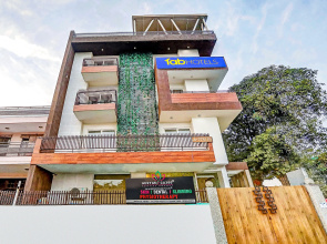 FabHotel F9 Sector 19