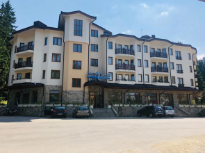 Studio Villa Park Premium Gold