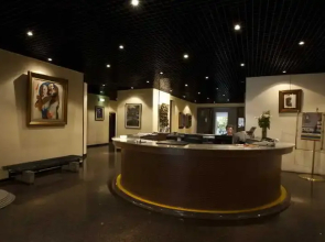 Victor Hotel