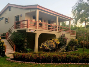 Tri Casa De Suenos Bed & Breakfast