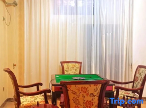 Yuzhong Hongyuan Business Hotel