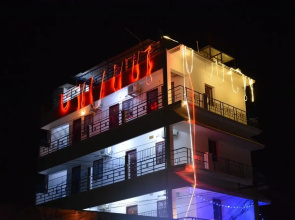 Kanish Home Stay