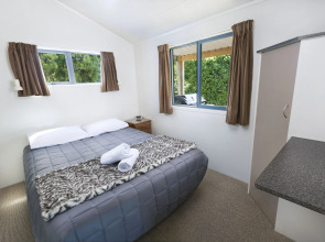 North South Holiday Park