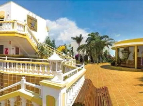 Gran Hotel Natura