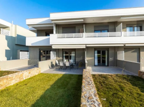 TwinStars Superior Apartment