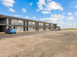 Best Western Mid-Cities Inn