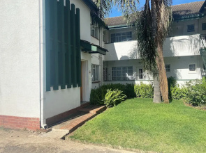 Remarkable 1-bed Apartment in Kensington Harare