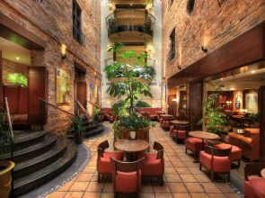 Hotel Nelligan