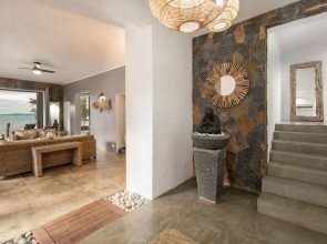 Koki Bonheur by muse villas