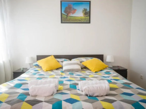 Blue Lake Apartment