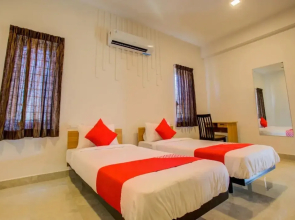 Oyo Flagship 24427 Jayam Nagar