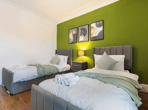 Elegant Stay Sleep 8 Parking