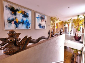 KoenoKoeni Boutique Hotel