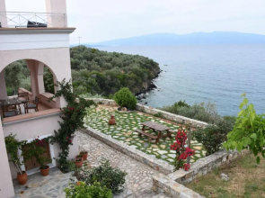 Aphrodite , Charming apt with stunning view!