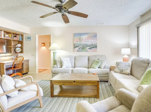 Walk to Golf Course: 55-plus Home in Sun City West
