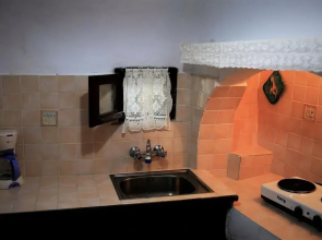 My Catsle Cave est 1899