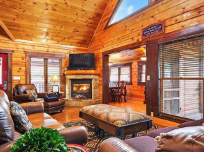 Hot Tub, Game Room & Prime Pigeon Forge Location Big Bear Ridge by Avantstay