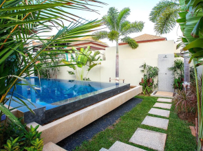 Shanti Estate by Tropiclook