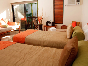 Hibiscus Resort & Spa