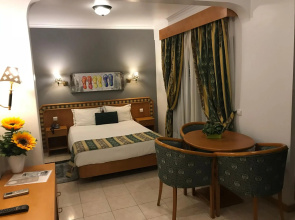 Real Caparica Hotel