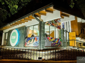 Flow Hostel