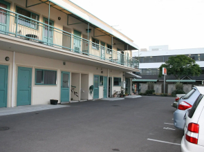 Astray Motel