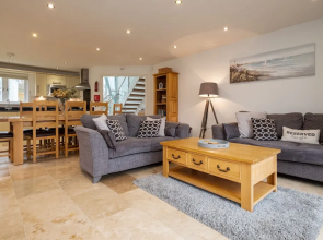 Trewhiddle Villa 24
