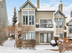 Blue Mountain, 2BR, Slopeside-Chateau Ridge