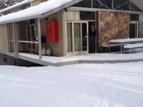 Warreen Chalet