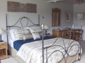 Beach House Salt Spring
