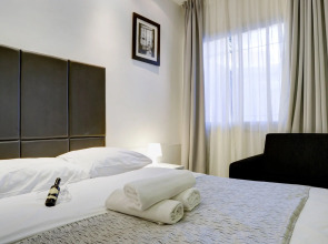 Geula Suites