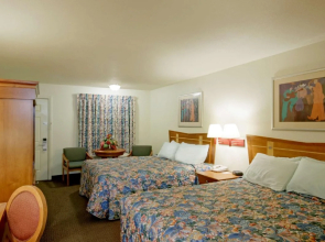 Blue Jay Inn and Suites