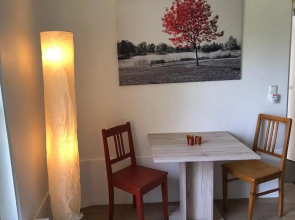 Ruhiges Apartment mit Blick in den Garten