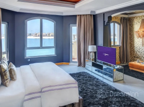 The Palm Jumeirah Villas - Frond O