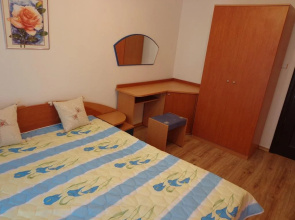 Tania Guest House