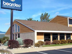 Boarders Inn & Suites by Cobblestone Hotels - Wautoma