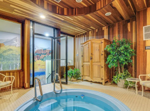 Spacious Brian Head Mtn Getaway w/ Hot Tub!